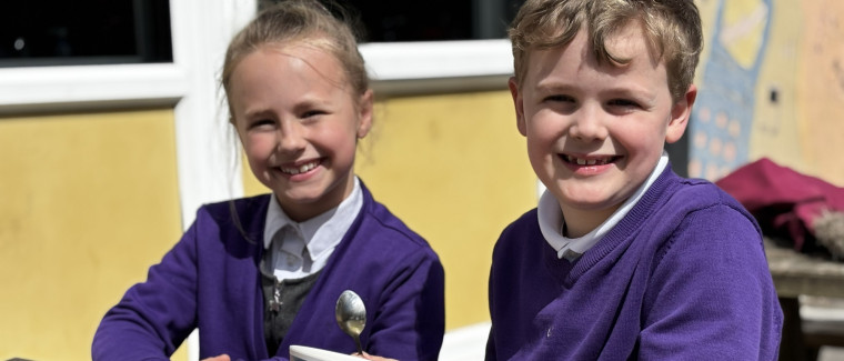 children cooking outside